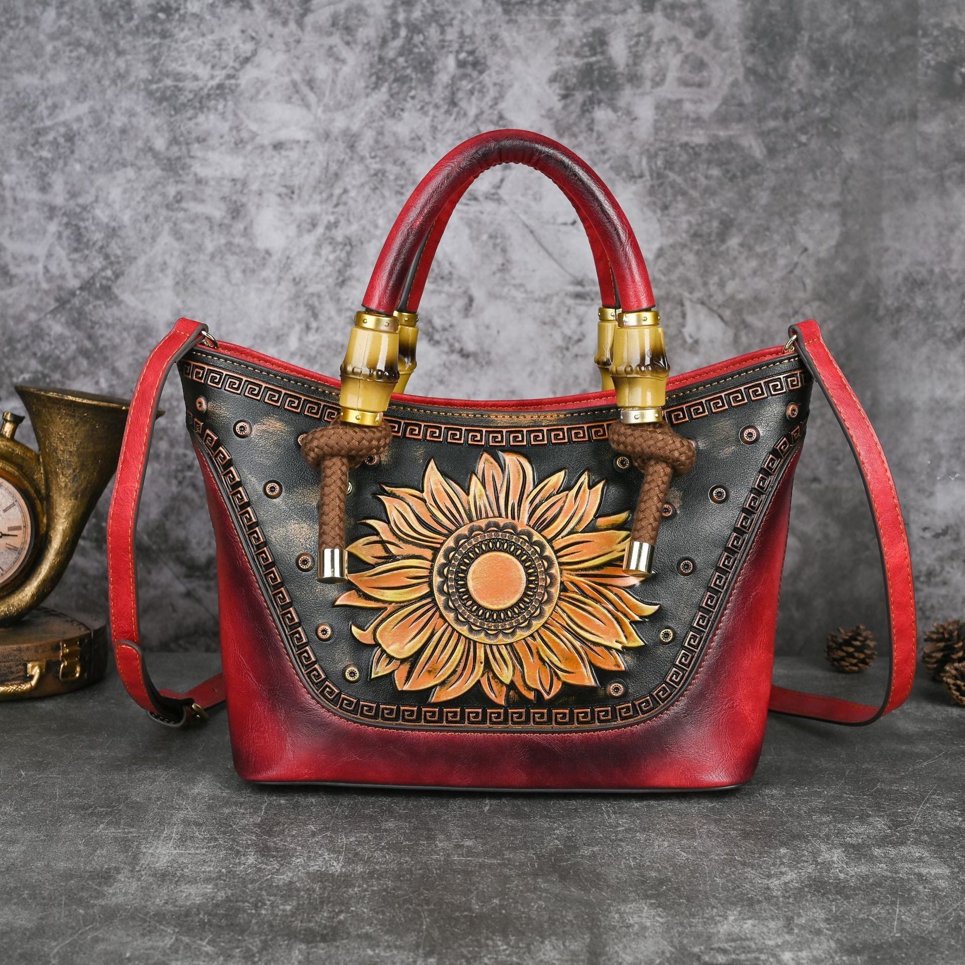 Eleanor™ | Elegant Crossbody Bag - Image 7