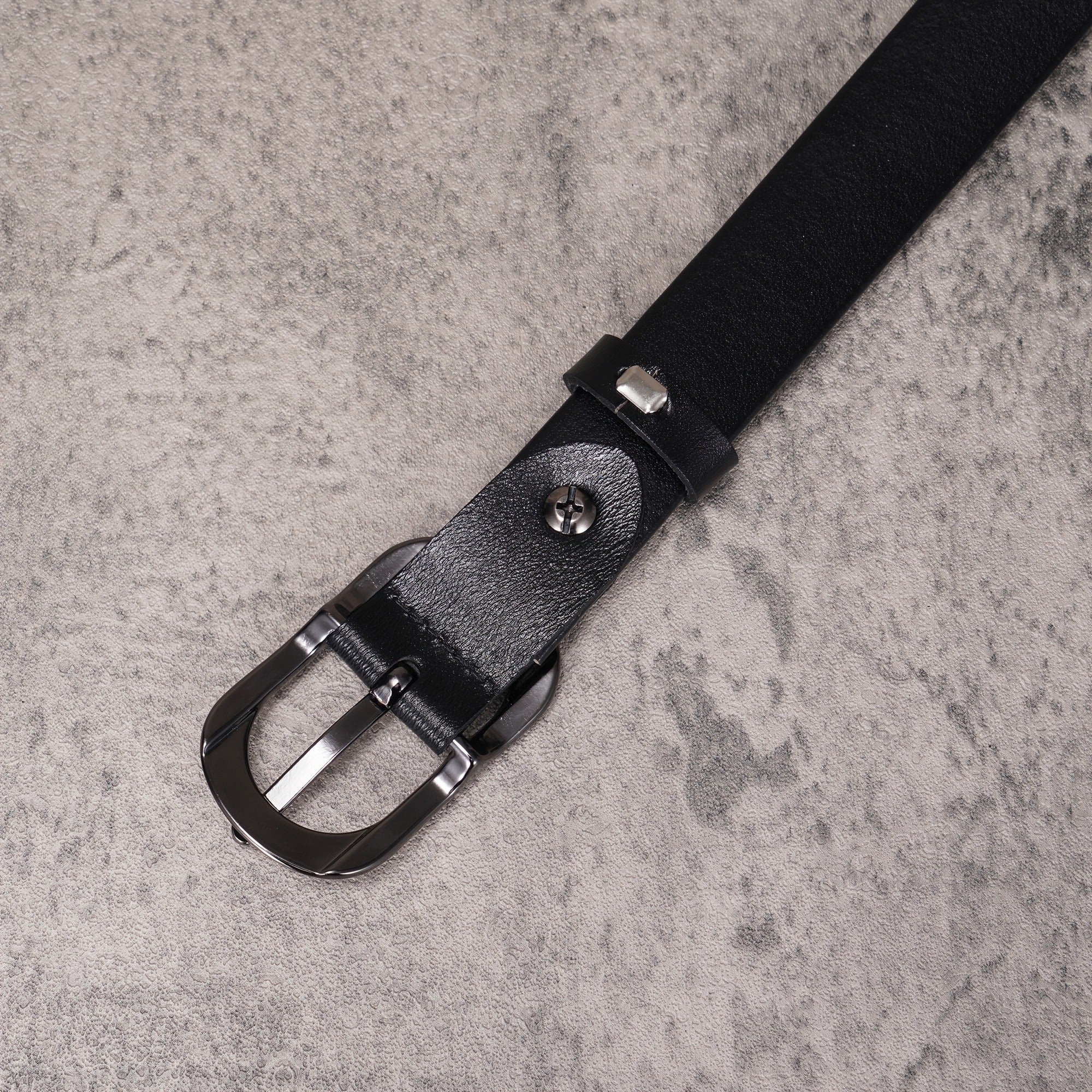 Elizabeth™ | Minimalist Metallic Buckle Belt - Image 11