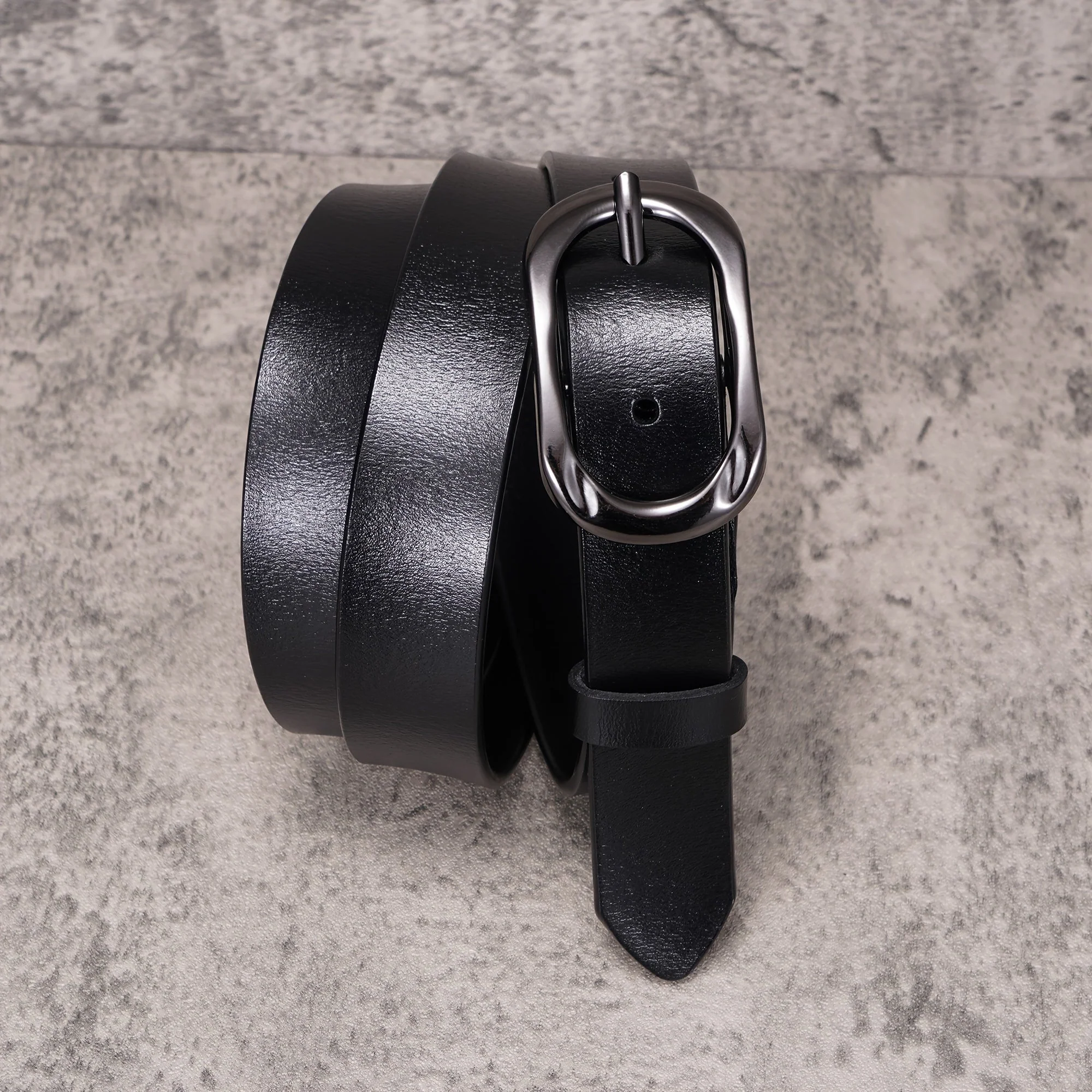 Elizabeth™ | Minimalist Metallic Buckle Belt - Image 9